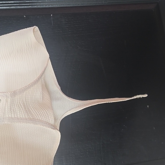 NWT Express Puff Sleeve Square Neck Textured Ivory Bodysuit Size Small - Picture 4 of 8